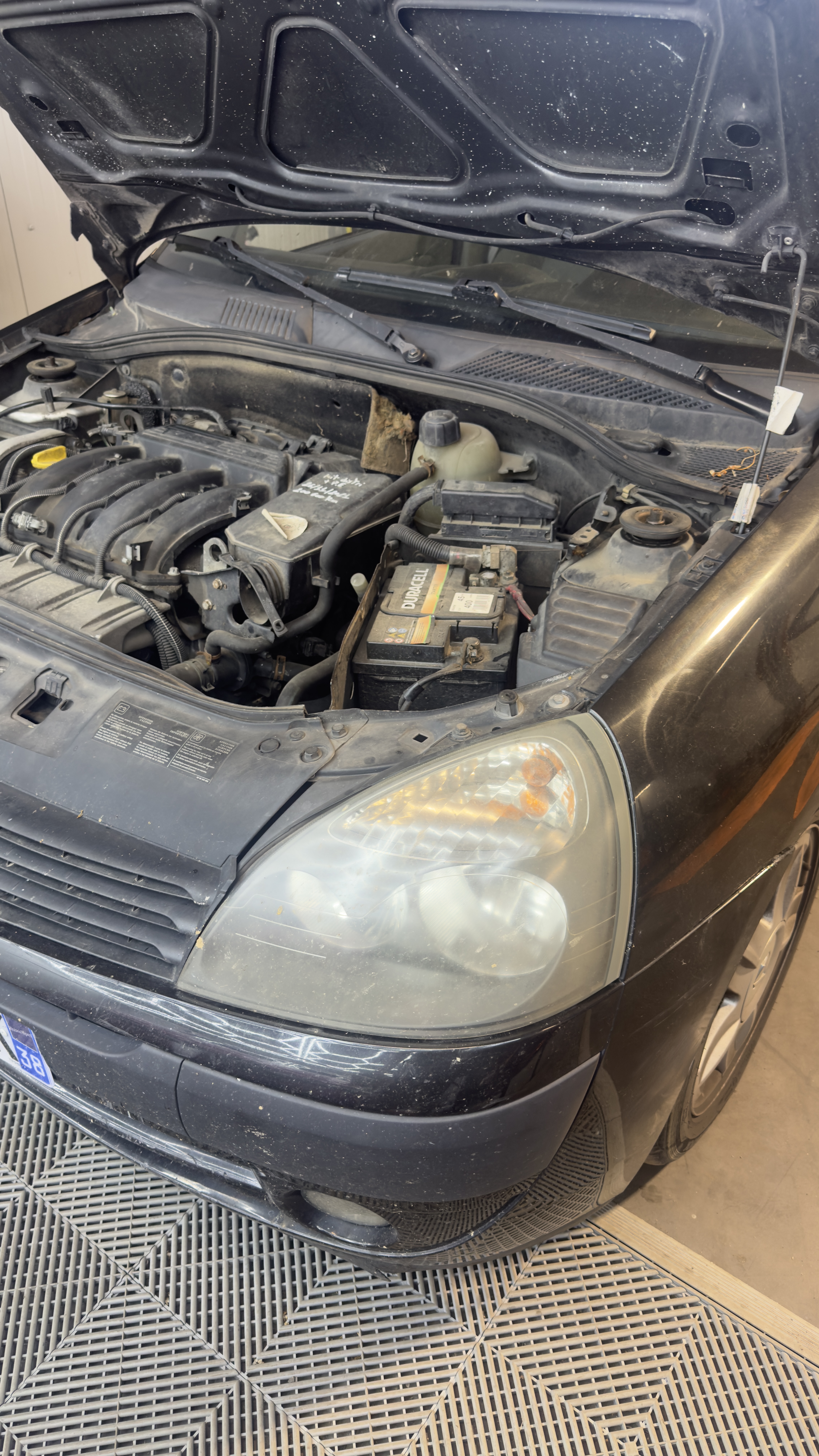 Rénovation des phares – Renault Clio 2